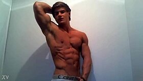 High Definition Picture of Jeff Seid flexing biceps and well toned Physique